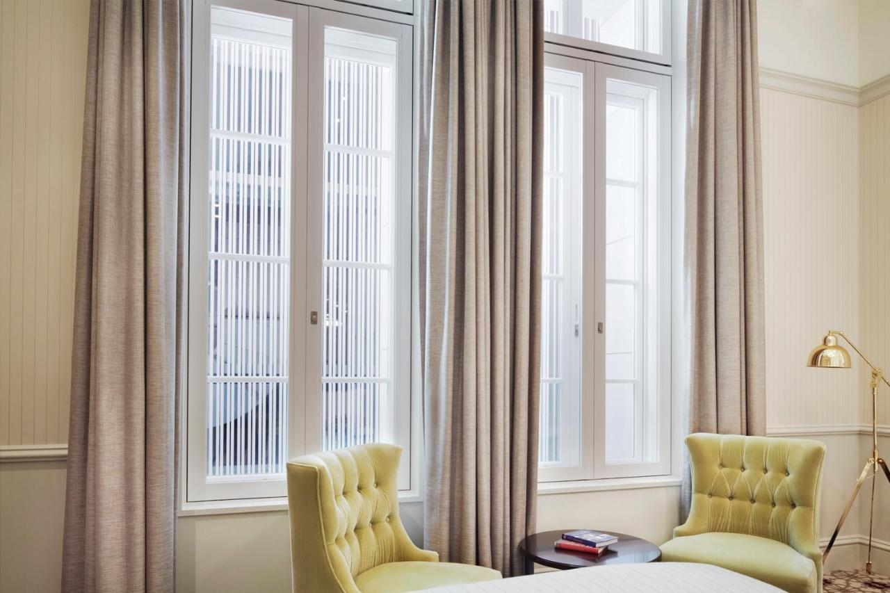 The Tokyo Station Hotel Dış mekan fotoğraf Curtains