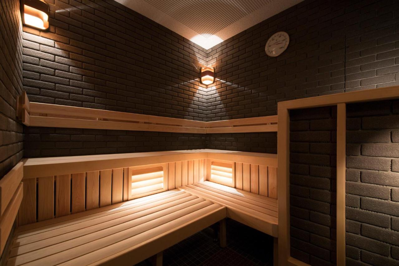 The Tokyo Station Hotel Dış mekan fotoğraf A Finnish sauna