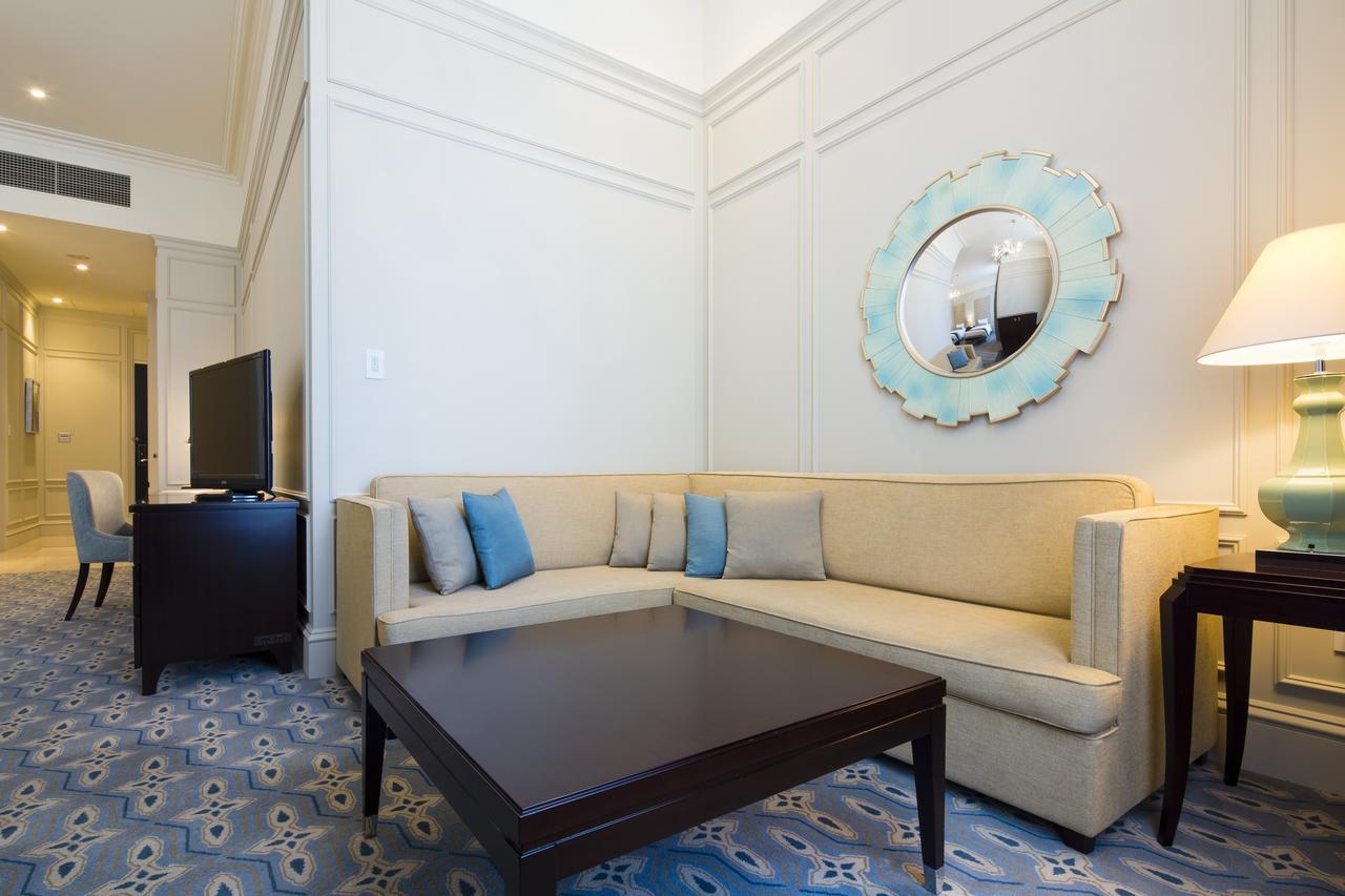 The Tokyo Station Hotel Dış mekan fotoğraf A living room